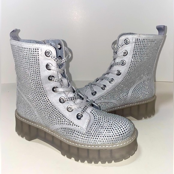 Steve Madden Women's Dynamite Silver Multi Combat & Lace-up Boots Size 6.5 - Picture 8 of 12